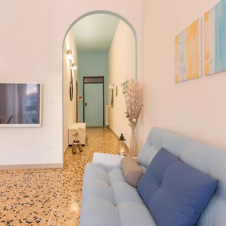 Palazzo Spada - Con Balcone Vista Fiume In Centro Daire *
