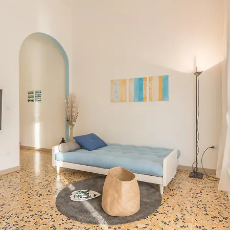 Palazzo Spada - Con Balcone Vista Fiume In Centro * 코디고로